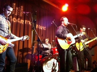 Aaron Fox and the Reliables - Uncommon Ground, Chicago, 23/12/2011
