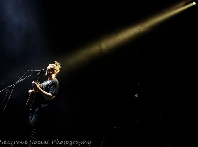 Newton Faulkner - Albert Hall, Manchester, 30/3/2016