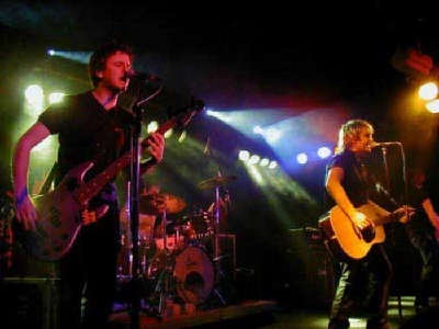 Alarm - Interview with Mike Peters