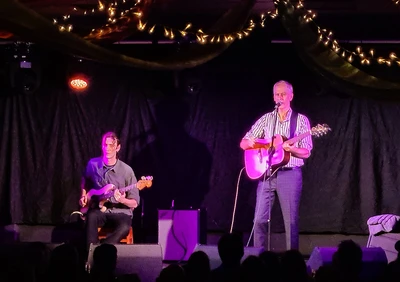 Robert Forster - Interview