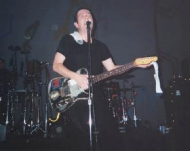 Joe Strummer - London HMV Oxford Street, 16/7/2001