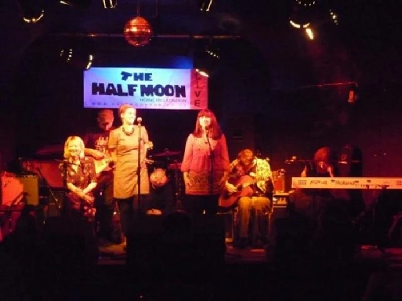 Miscellaneous - Half Moon, London, 24/3/2011