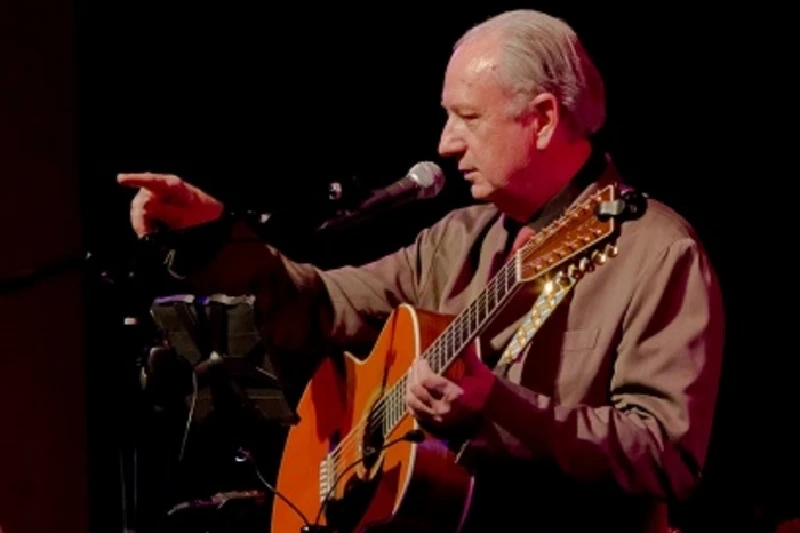 Michael Nesmith - Old Town School of Folk Music, Chicago, 6/4/2013