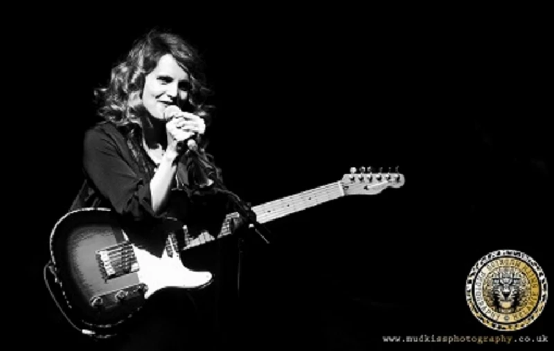 Anna Calvi - Albert Hall, Manchester, 6/2/2014