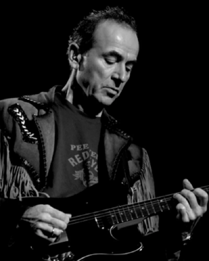 Hugh Cornwell - Interview