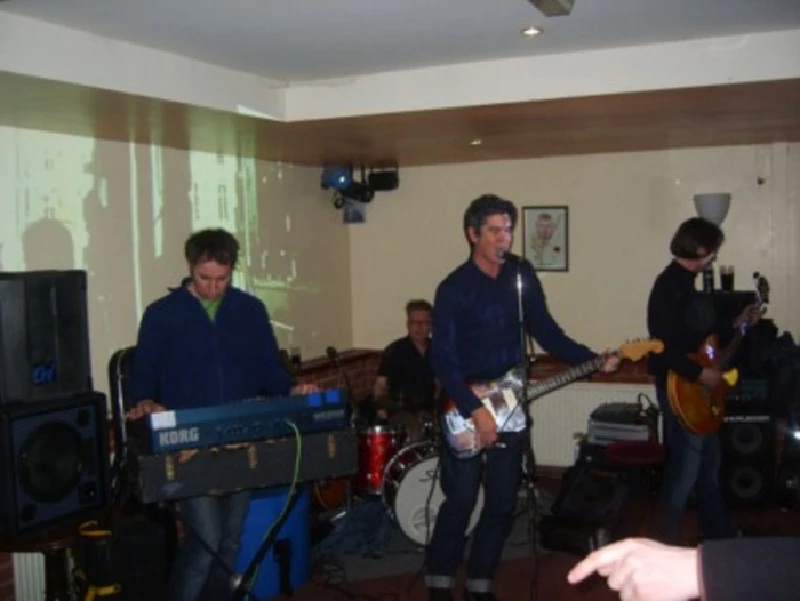 Experimental Pop Band - Brooksbottom Cricket Club, Summerseat, Bury, 21/3/2009