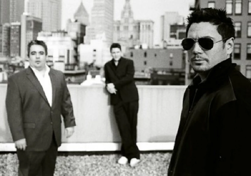 Fun Lovin Criminals - Interview